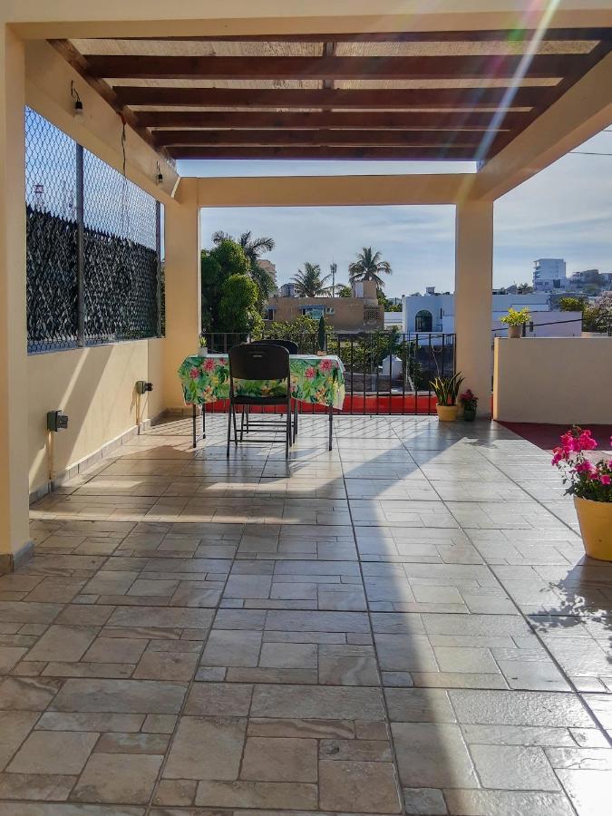 Hostal En El Centro Lakiwa Масатлан Экстерьер фото